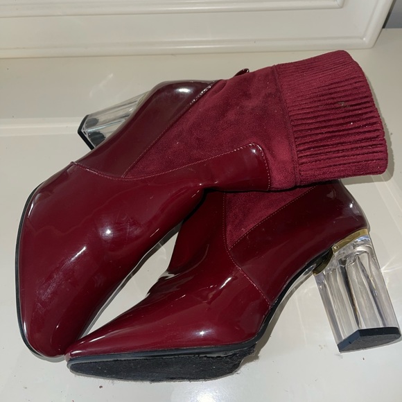 Boots - Picture 3 of 7